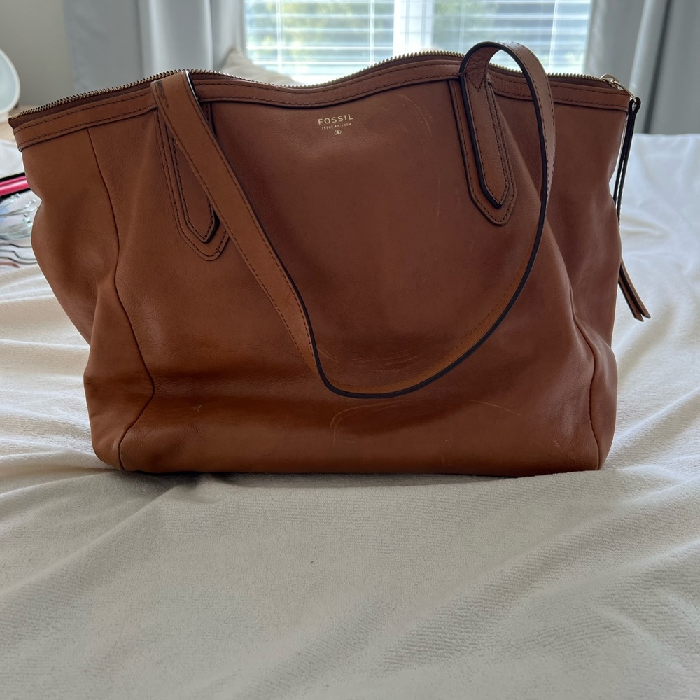 Fossil brown leather tote